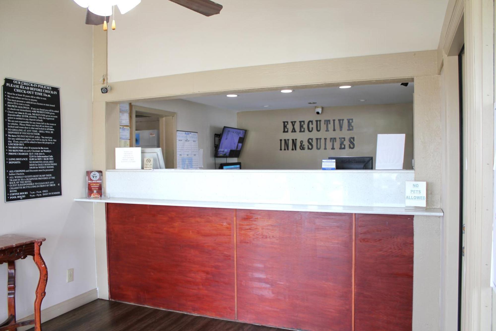 Executive Inn & Suites Nashville Exterior photo